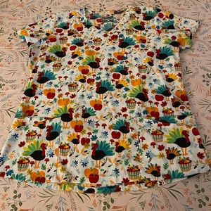 Like new! Turkey scrub top women’s size large